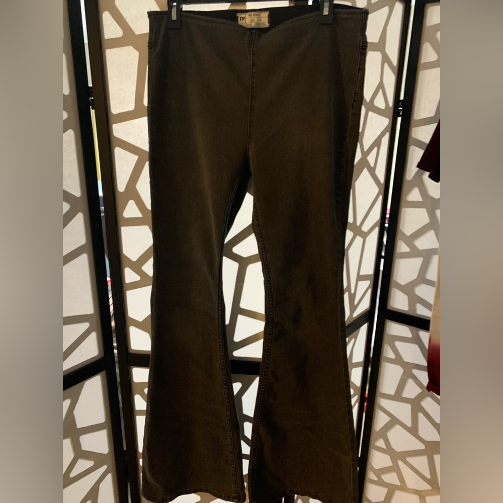 Free People Pull-on Flare Jeans Size 31